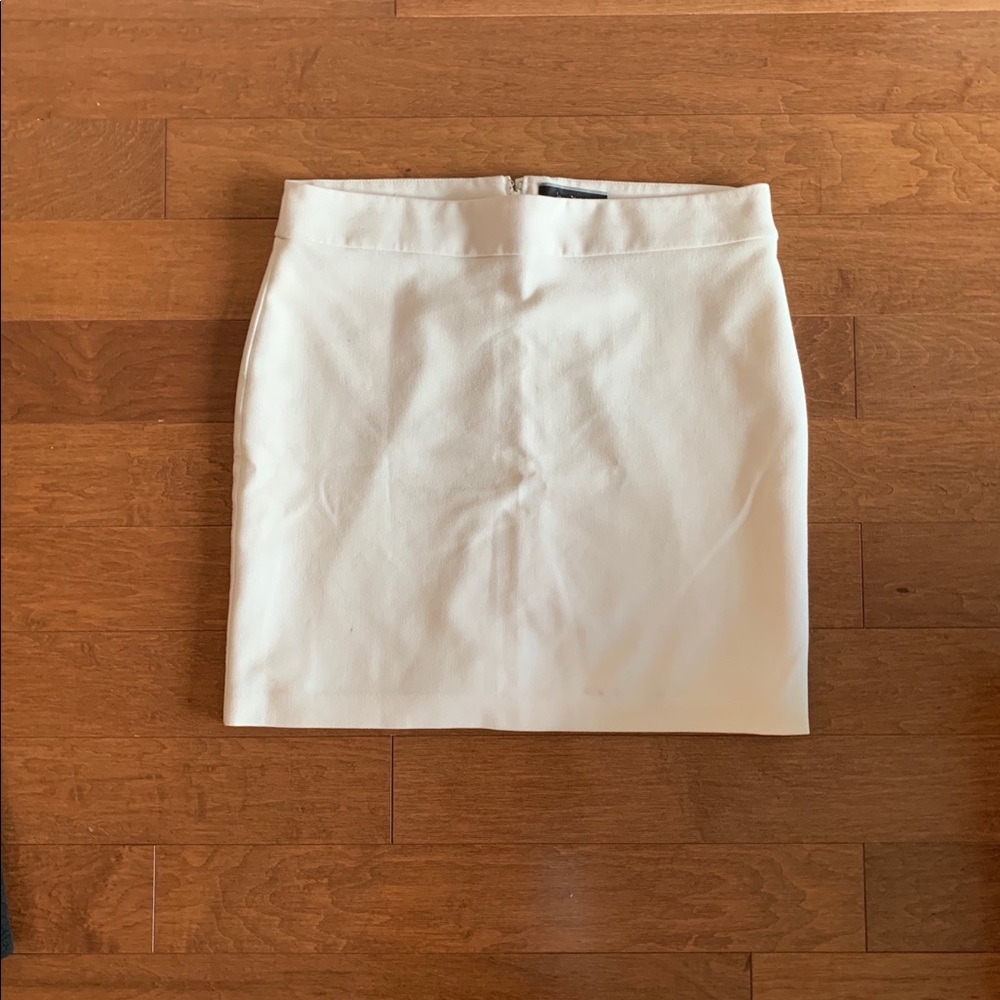 ⭐️2/30$⭐️ Le Château White Skirt